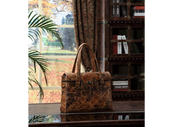 MODEL:(型号LAA-B022），RMB￥17600..USD$2551