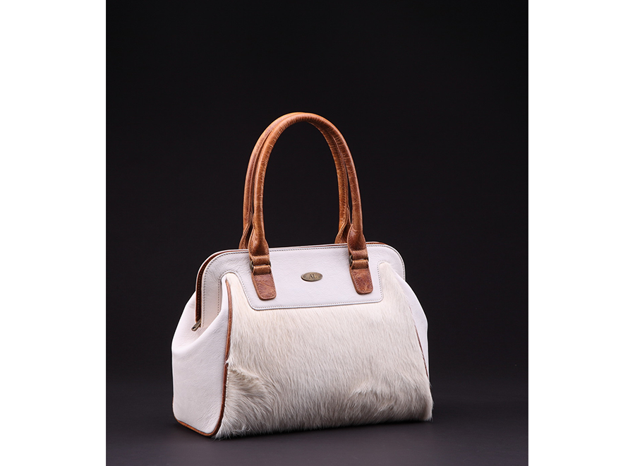 MODEL:(型号LAA-B114），RMB￥32000..USD$4638